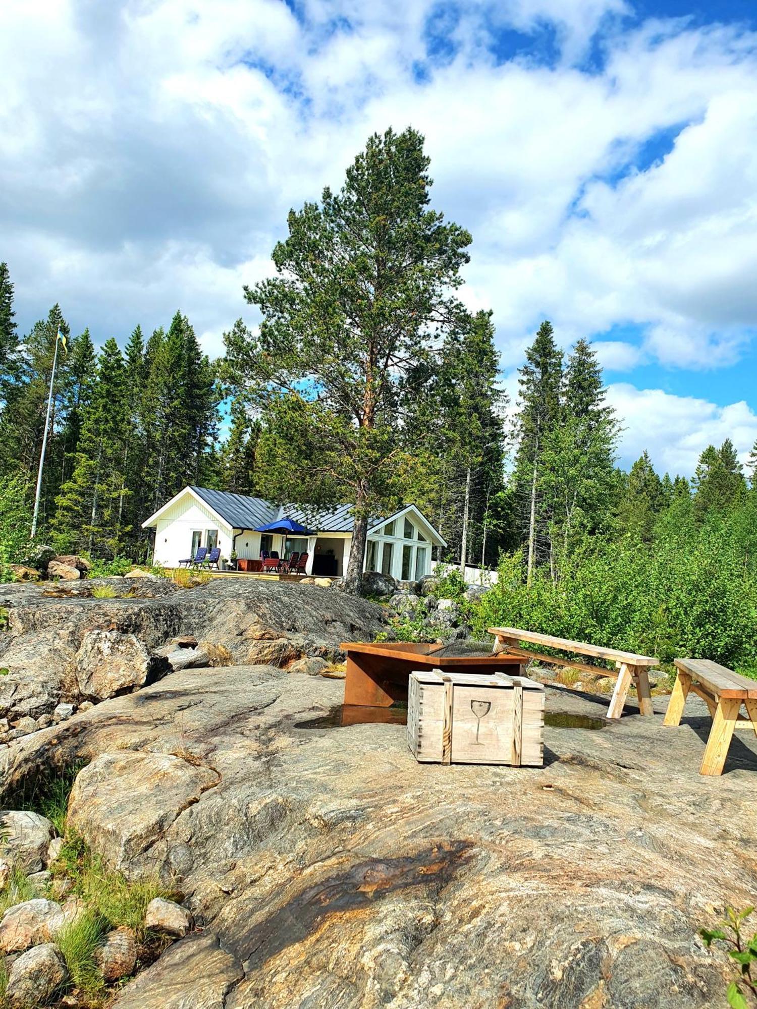 Stuga Med Havsutsikt Robertsfors Экстерьер фото
